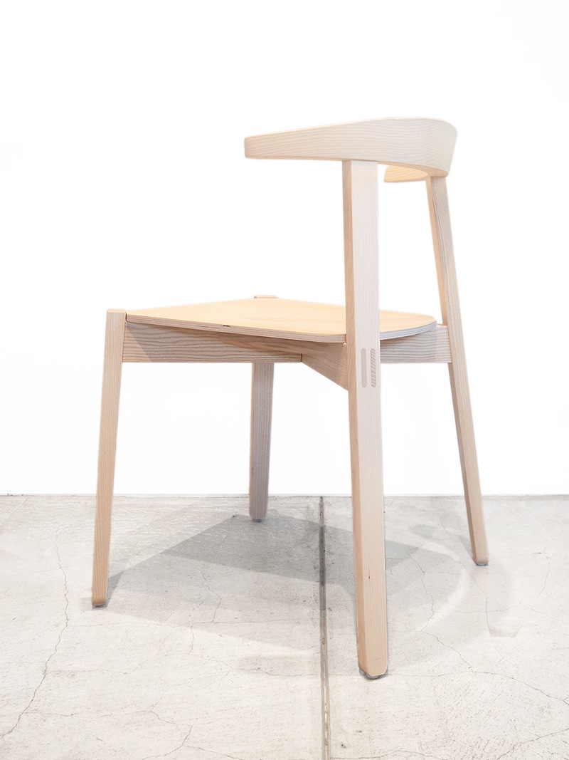 ダイニングチェア高品質・高耐久でカフェや施設にも最適