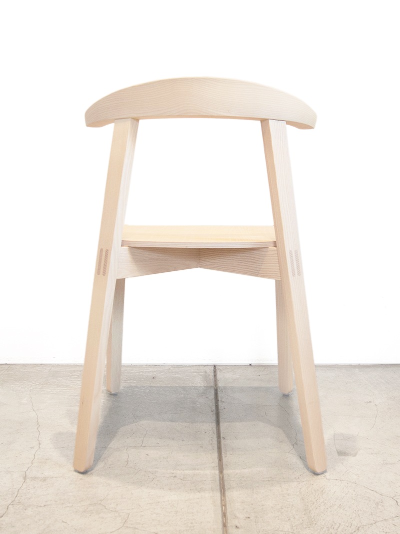 ダイニングチェア高品質・高耐久でカフェや施設にも最適