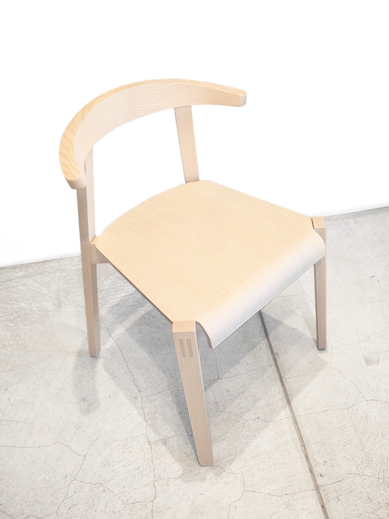 ダイニングチェア高品質・高耐久でカフェや施設にも最適