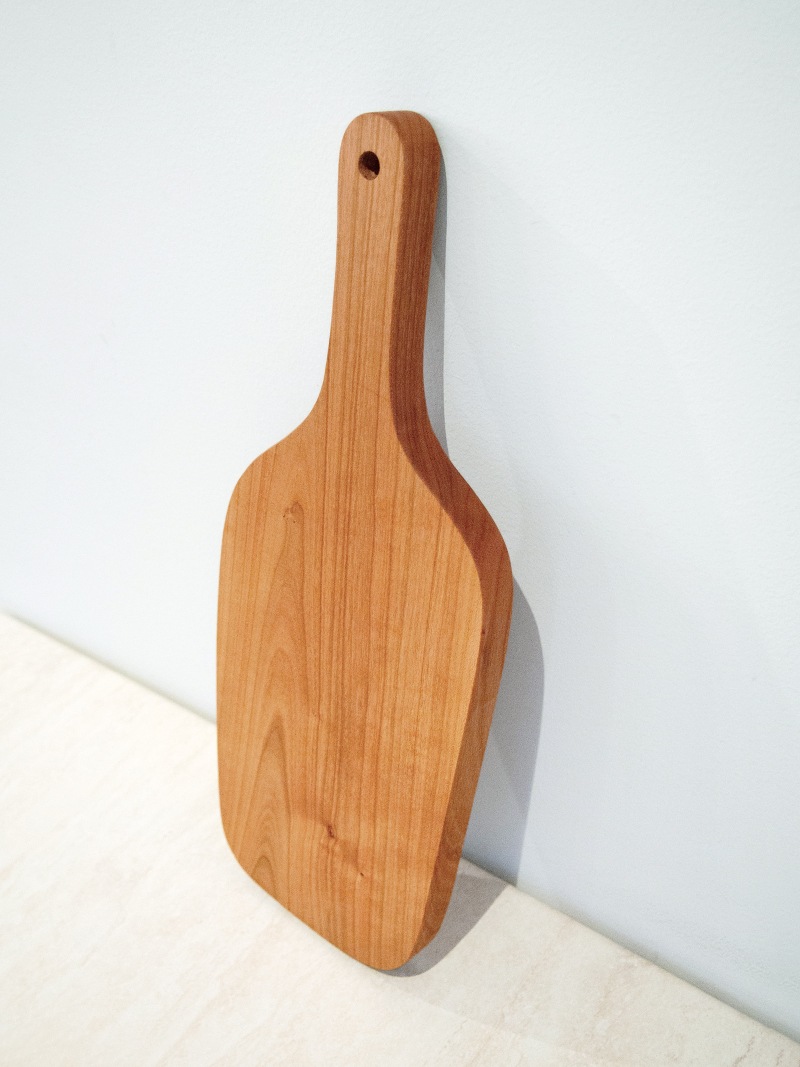 無垢材 一枚板 カッティングボード - Curve ｜イデア