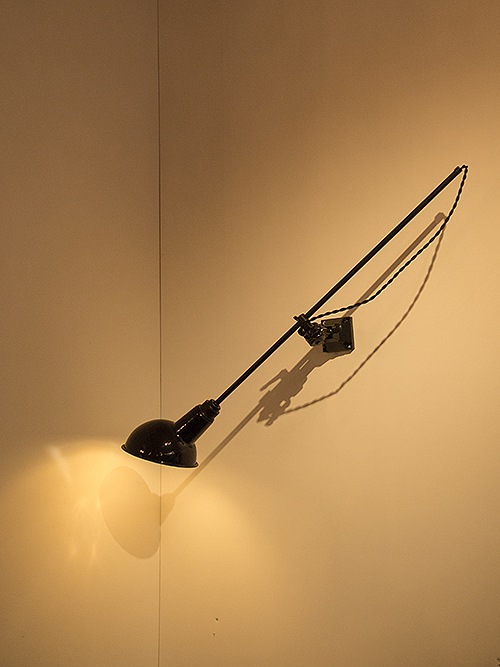 ウォールランプ