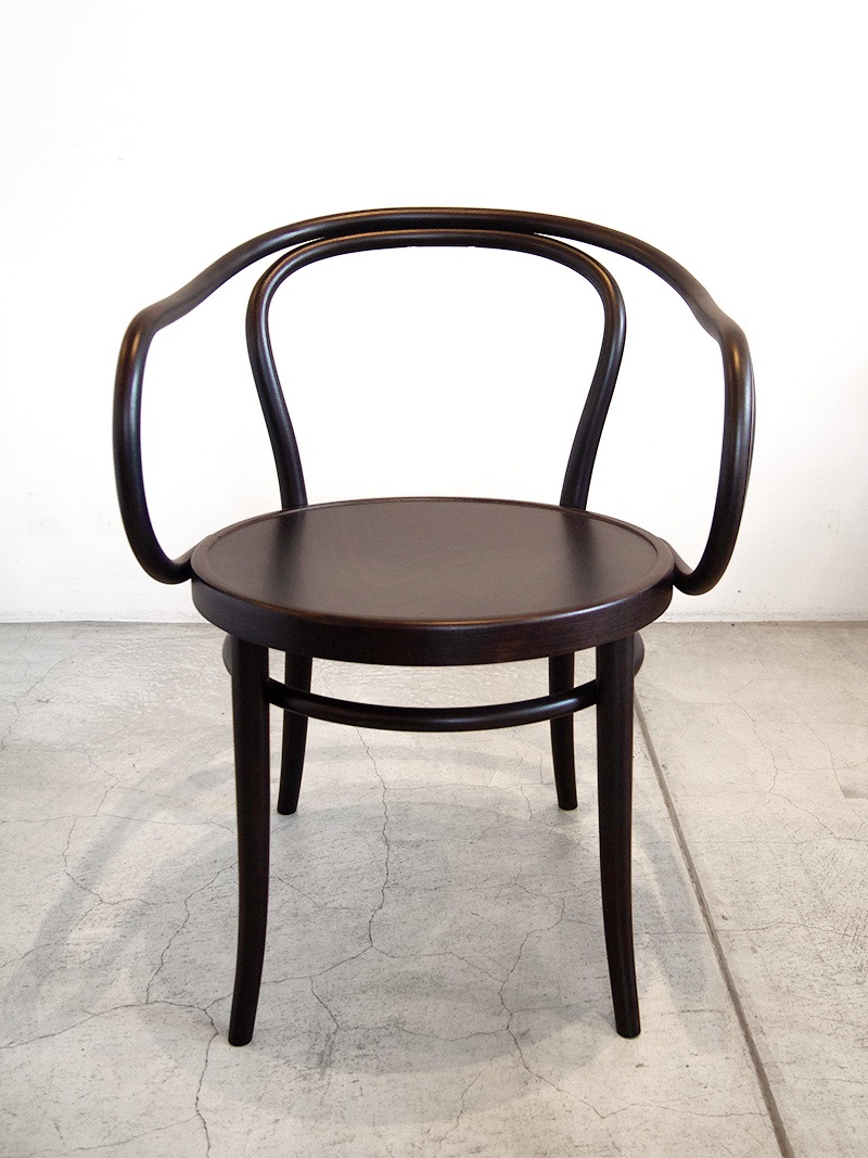 TON チェア　TO-002　ベントウッドチェア TO-002 ベントウッドチェア TON チェア｜イデア