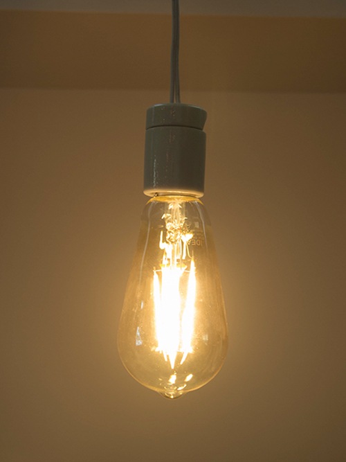 LEDフィラメント電球