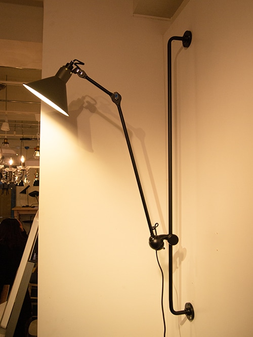 ウォールランプ