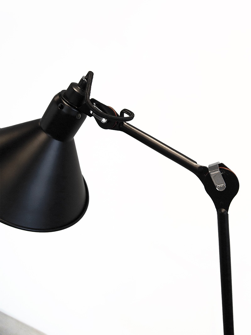 フロアスタンド