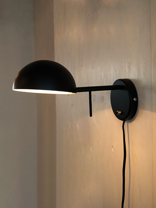 ウォールランプ