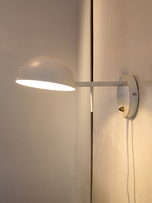 ウォールランプ