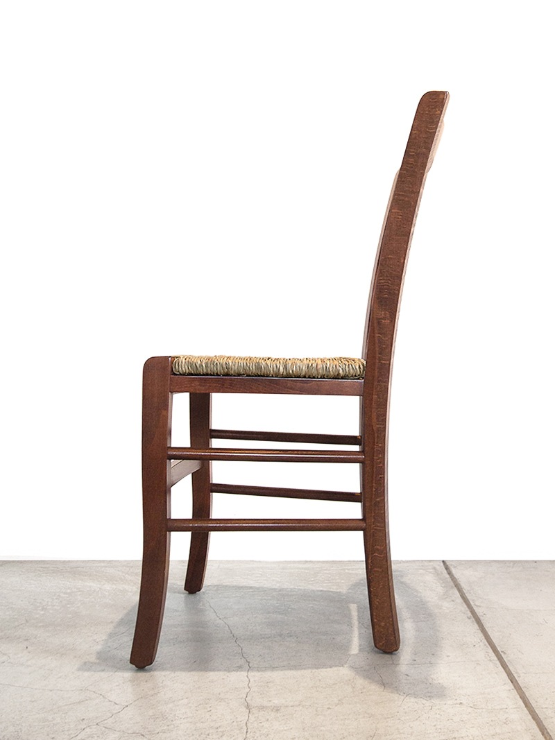 ダイニングチェアカフェ、レストランなどでも大活躍のラッシュシートチェア