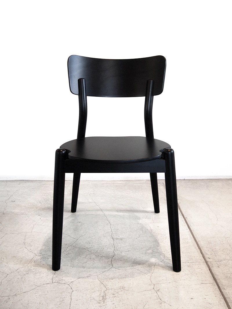 スタッキング可能 木製 ダイニングチェア 北欧スタイル｜イデア