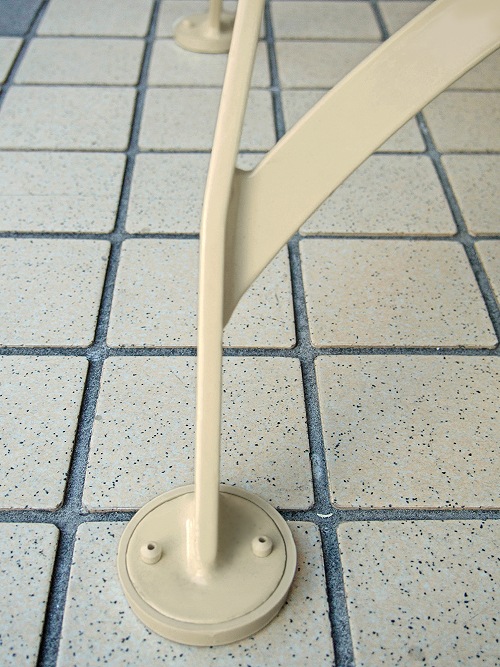 アウトドアファニチャー街中・雪山・クルーズ船・結婚式場などシーンを選ばず大活躍