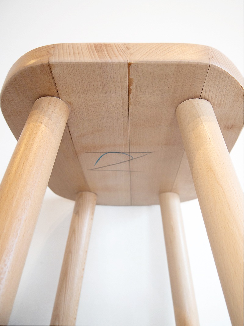 オリジナル天然無垢材リメイク　木製バースツール　唯一無二 オリジナル天然無垢材リメイク 木製バースツール 唯一無二 オリジナル