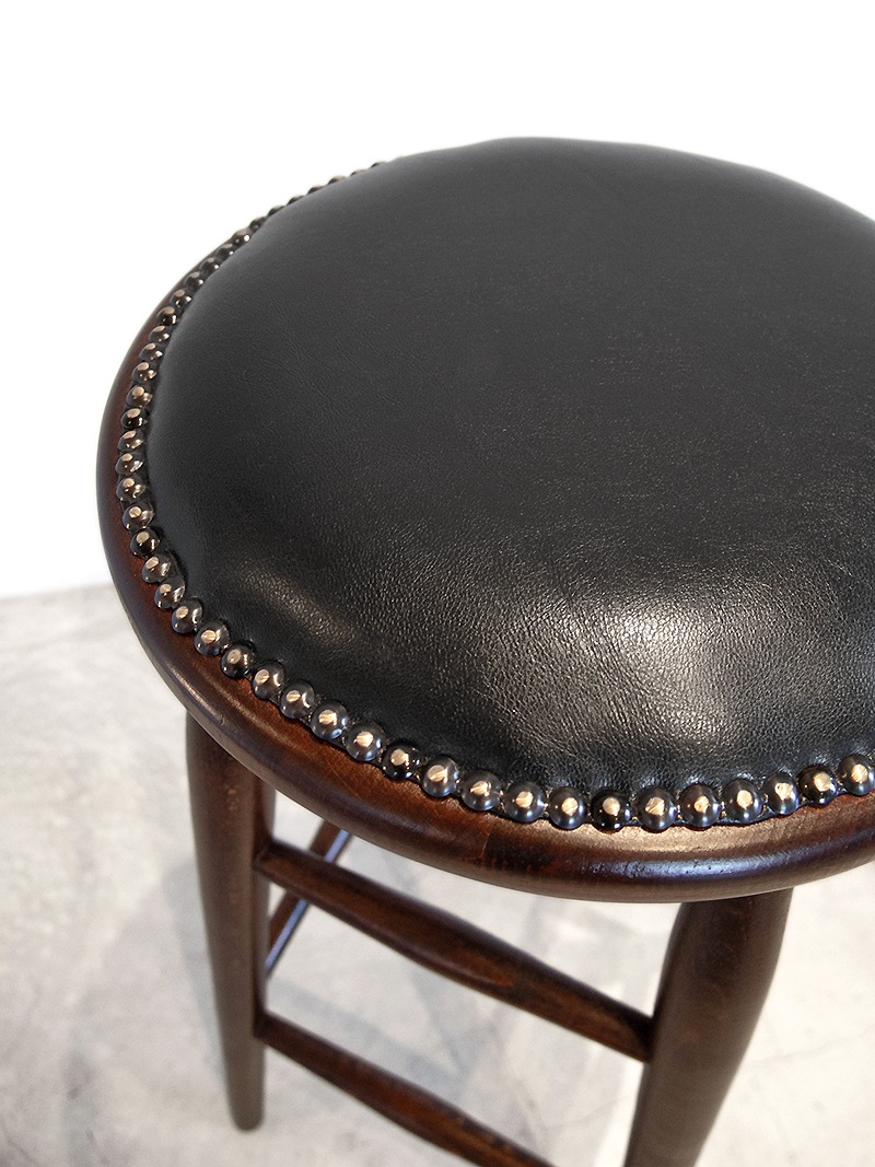 スツール/バースツール唯一無二のビンテージ風デザインは耐久性も◎