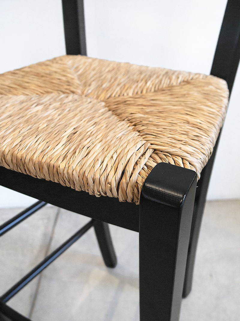 カウンターチェアカフェや飲食店にも使える木製カウンターチェア