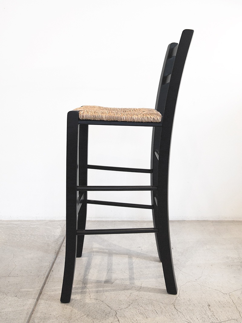 カウンターチェアカフェや飲食店にも使える木製カウンターチェア