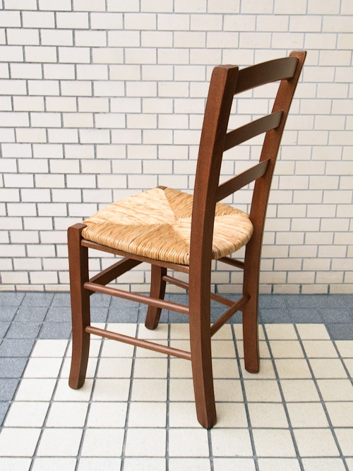 ダイニングチェアカフェ、レストランなどでも大活躍のラッシュシートチェア