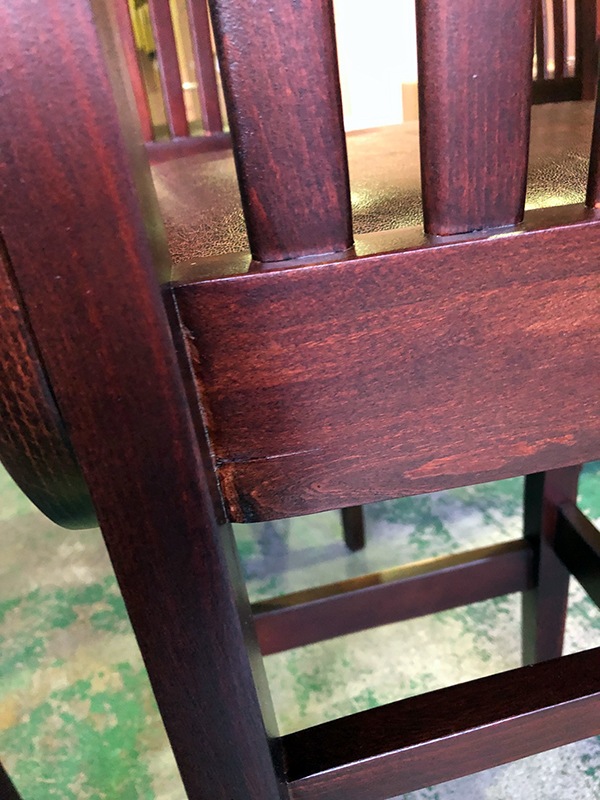 ダイニングチェア唯一無二の風合い・業務用椅子としても安心の耐久性