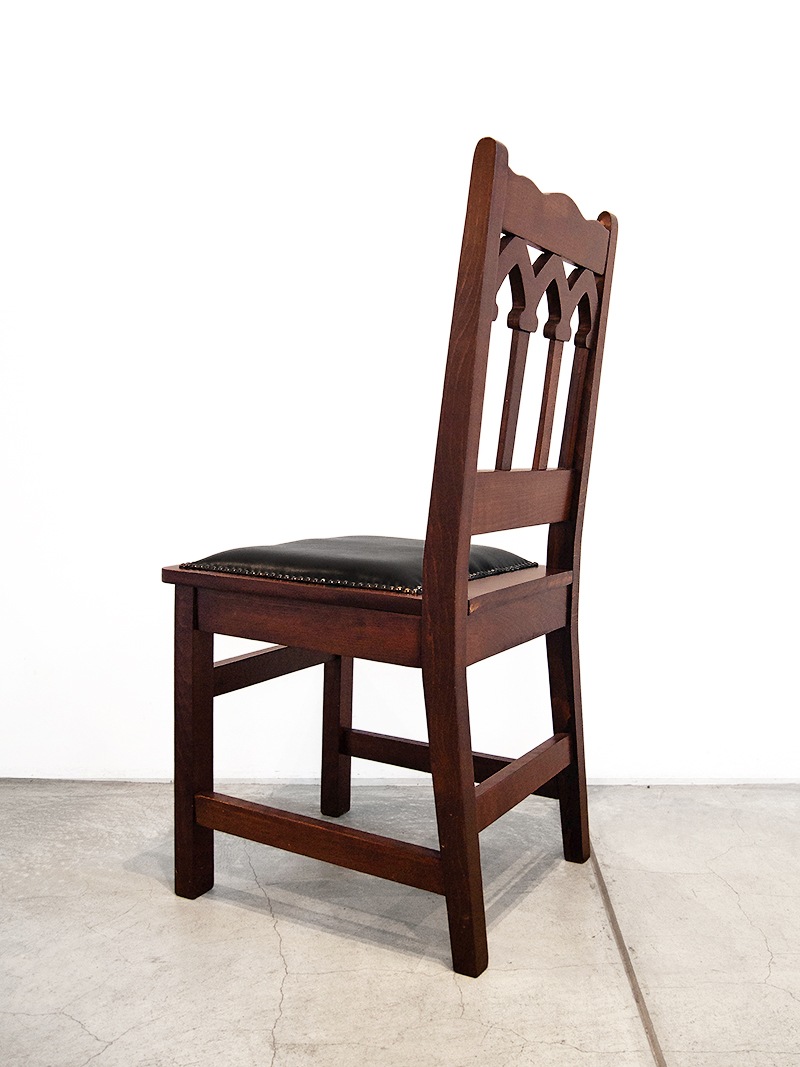 ダイニングチェア唯一無二の風合い・業務用椅子としても安心の耐久性