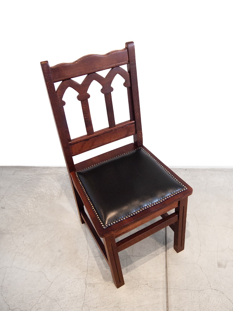 ダイニングチェア唯一無二の風合い・業務用椅子としても安心の耐久性