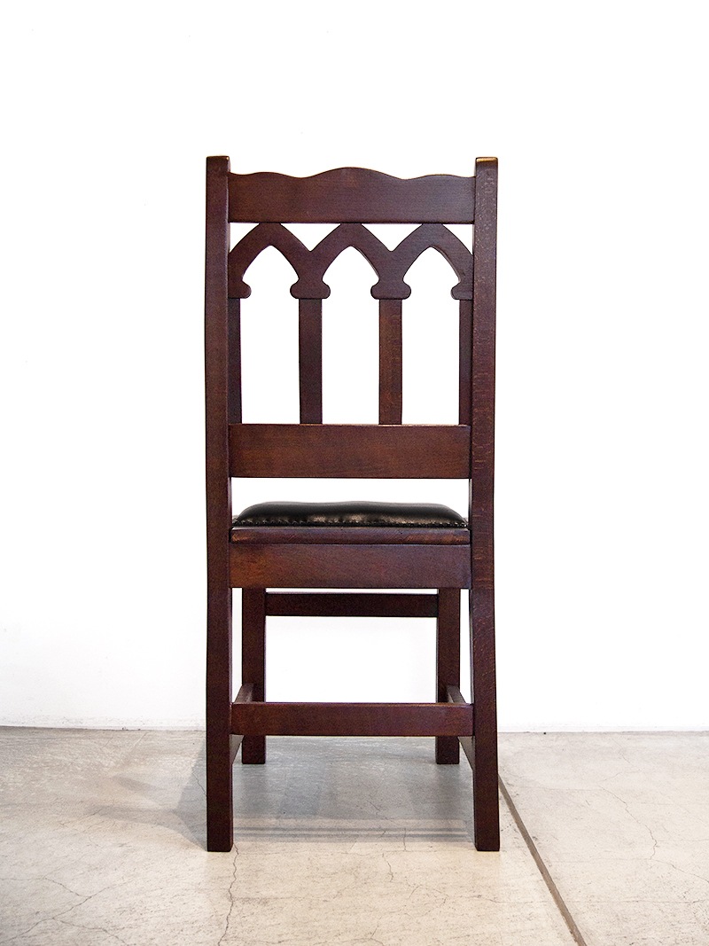 ダイニングチェア唯一無二の風合い・業務用椅子としても安心の耐久性