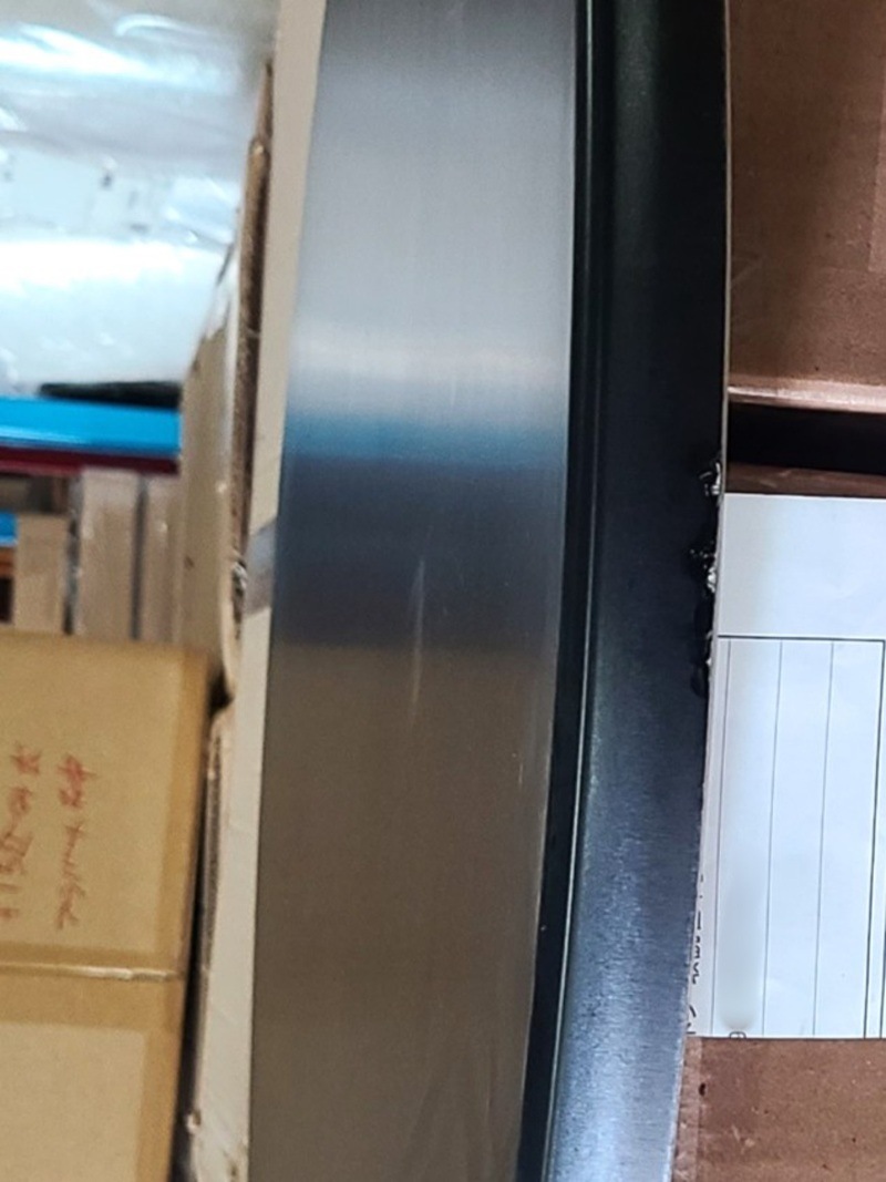 メラミン天板傷つきにくく、業務用・飲食店などにおすすめ