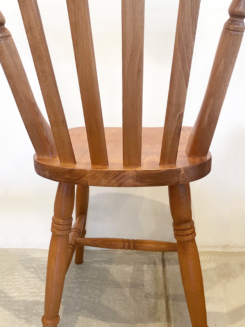 ダイニングチェアビンテージ調デザインで空間演出にも◎