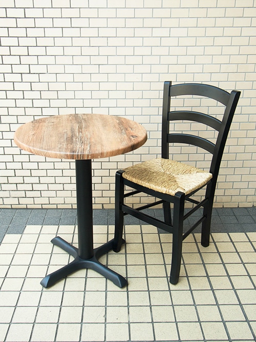 メラミン天板カフェやビストロに最適な耐傷性とデザインのテーブル天板