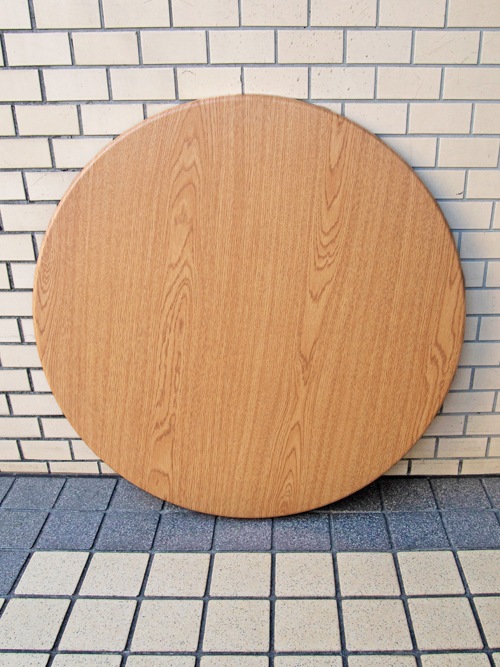 メラミン天板カフェやビストロに最適な耐傷性とデザインのテーブル天板