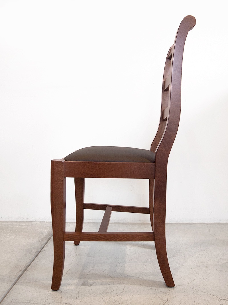 ダイニングチェア飲食店やレストランで人気の木製クラシックチェア