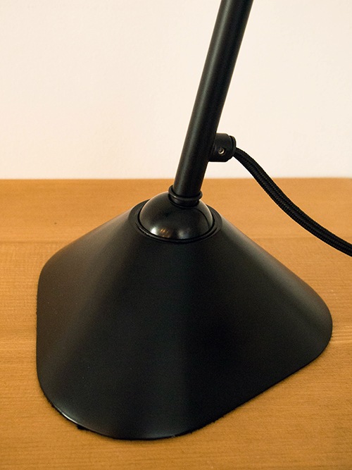 デスクランプ