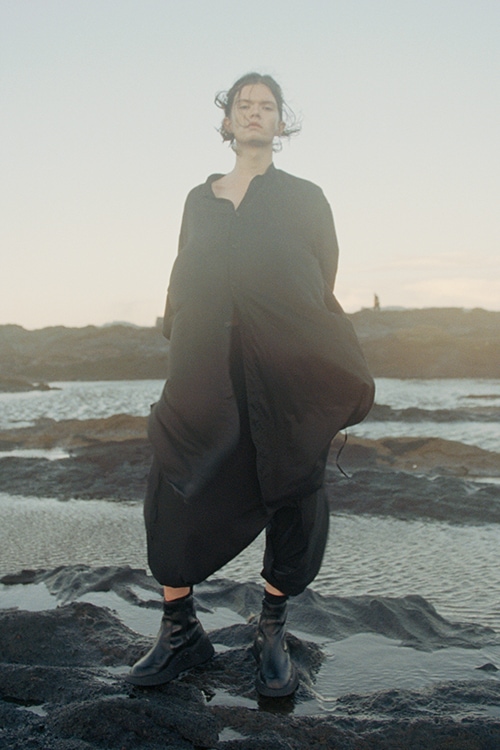 JULIUS WIDE CROPPED PANTS 697PAM11 | JULIUS(ユリウス) | JULIUS