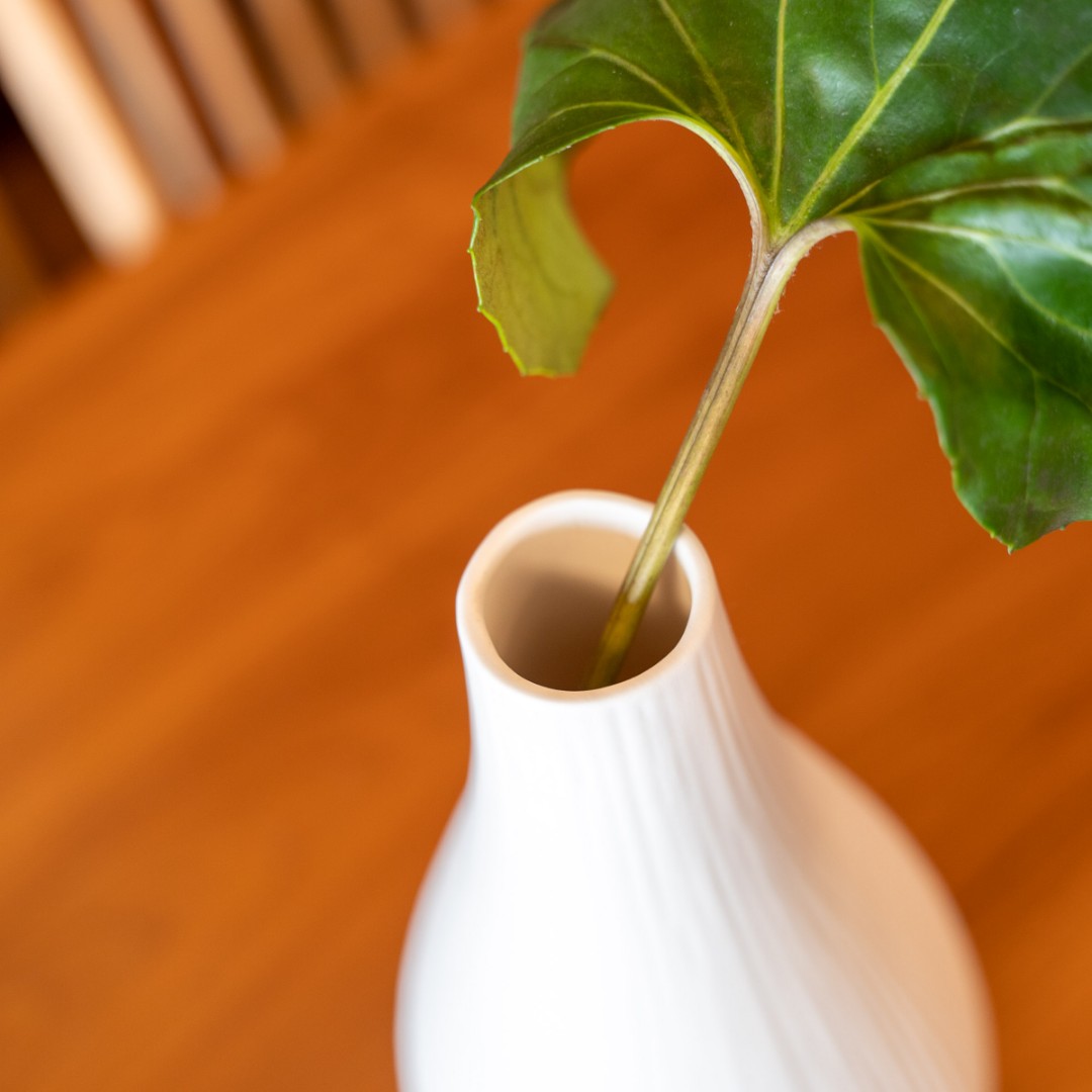 モダン花器 Amazon.co.jp: MIRAGE-STYLE フラワーベース シルバー color