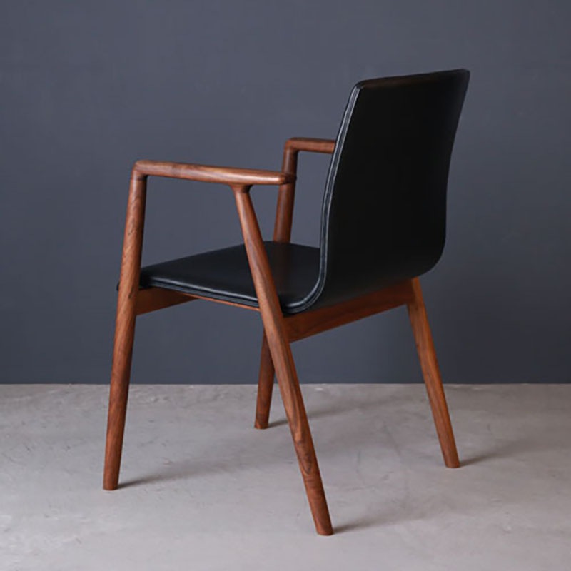 GINA アームチェア | チェア | イズミファニチャーオンライン -家具