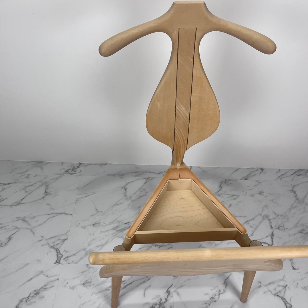 PP250 Valet chair メープル/ソープ | チェア | イズミファニチャー