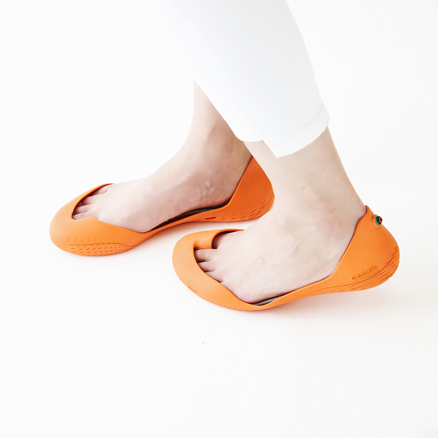 FSBODYINSOLEOrange.PA.Grey