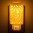 LEDアロマランプ　リーフ　LEAF　コンセントアロマライト DAJ|アロマライト・オイルバーナー・セット|癒し・リラクゼーション