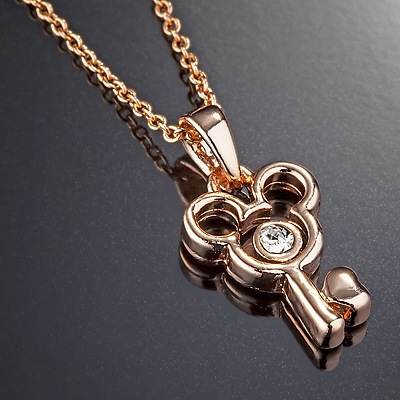 ディズニー ミニー長財布ピンク ロングウォレット エンボス ミッキー