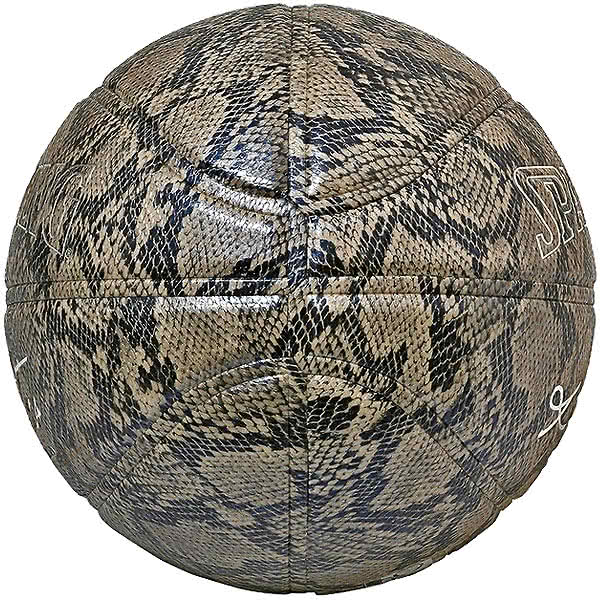 KOBE BRYANT コービーブライアント SPALDING シルバースネークボール