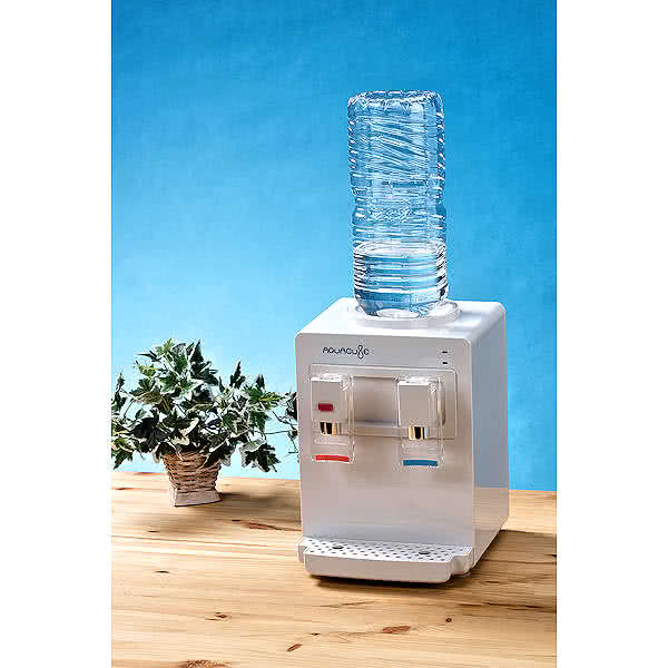 コンパクト 卓上ウォーターサーバー AQUACUBE 温水 冷水 家庭用 2L