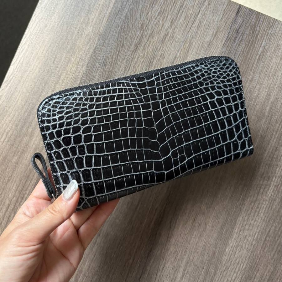 マットクロコダイル　長財布　ラウンドファスナー　ブラック Toro-瀞-（ラウンドファスナー長財布）マットクロコダイル/渓光（谷染