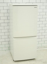 シャープ製2019年式137L中古冷蔵庫　SJ-D14E-W