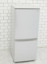 シャープ製2020年式137L中古冷凍冷蔵庫　SJ-D14F-S
