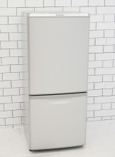 パナソニック製2017年式138L中古冷凍冷蔵庫　NR-B149W-S