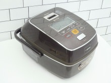 象印製2016年式中古圧力IH炊飯器1.0L(5.5合）　NW-AA10