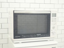 シャープ製2018年式中古オーブンレンジ　RE-V80B-W