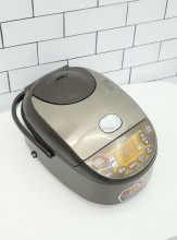 象印製2020年式中古炊飯器1.0L（5.5合）　NP-VZ10