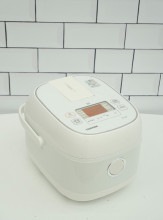東芝製2021年式中古炊飯器0.54L（3合）　RC-5XN