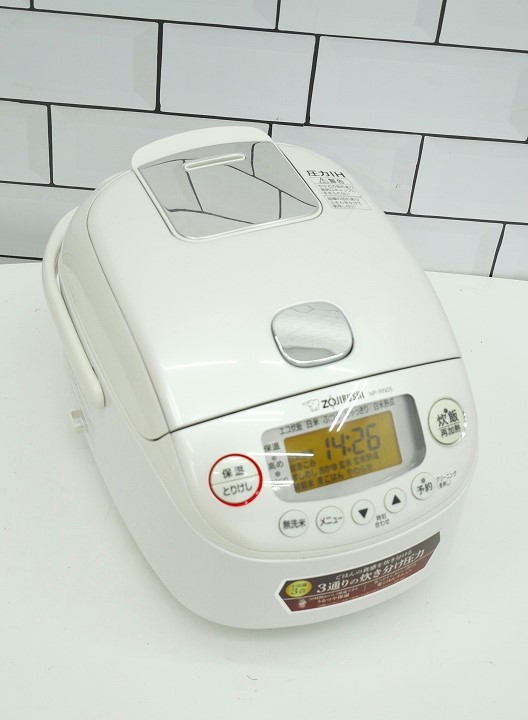 【中古】象印 NP-RN05 炊飯器　2023年製 象印製2021年式中古圧力IH炊飯器0.54L（3合） NP-RN05