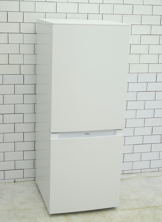 美品】ハイアールノンフロン冷凍冷蔵庫JR-NF140N2023年製