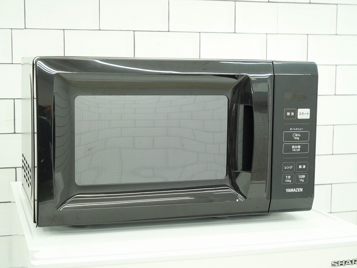 山善製2024年式中古電子レンジ YRM-HF171(B)