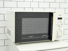 日立製2020年式中古電子レンジ　22L/HMR-BK220-Z5